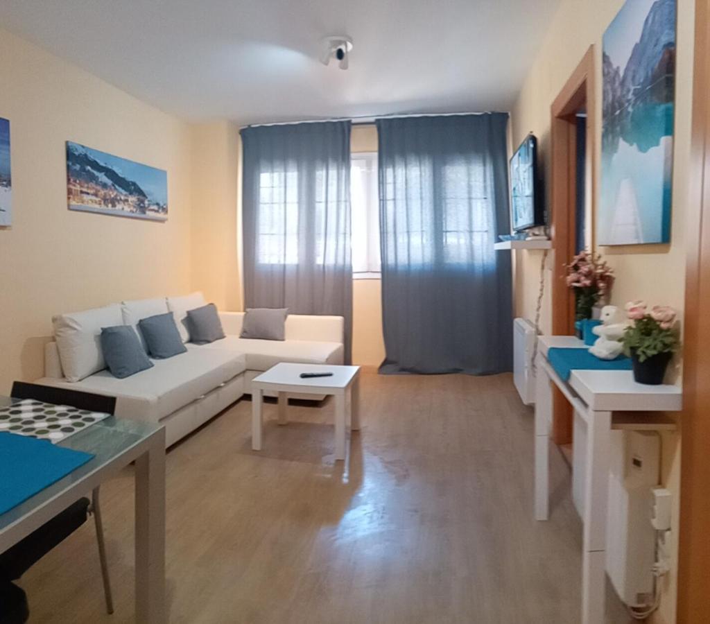 Gran Maribel Arttyco, Piscina, Sauna Y Jacuzzi Sierra Nevada Kültér fotó